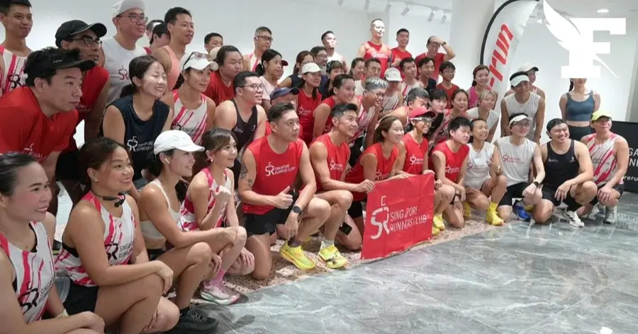 Singapour : des coureurs font leur jogging dans un centre commercial pour éviter la pollution