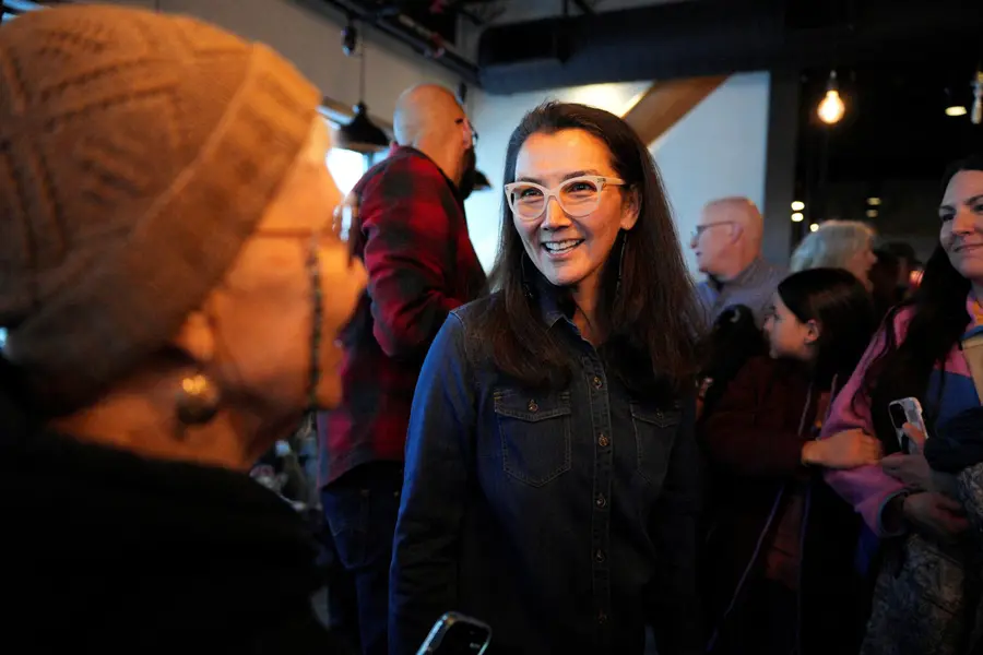 Midterms : Trump veut disqualifier une candidate démocrate en Alaska, après des révélations du New York Times