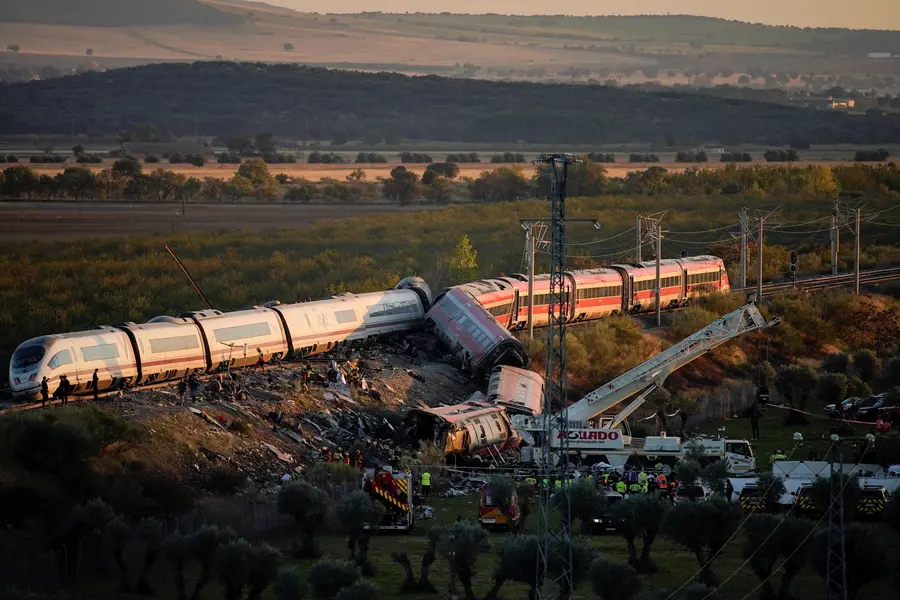Espagne : le récit des 23 dernières minutes qui ont mené à la collision entre deux trains ayant fait au moins 68 morts