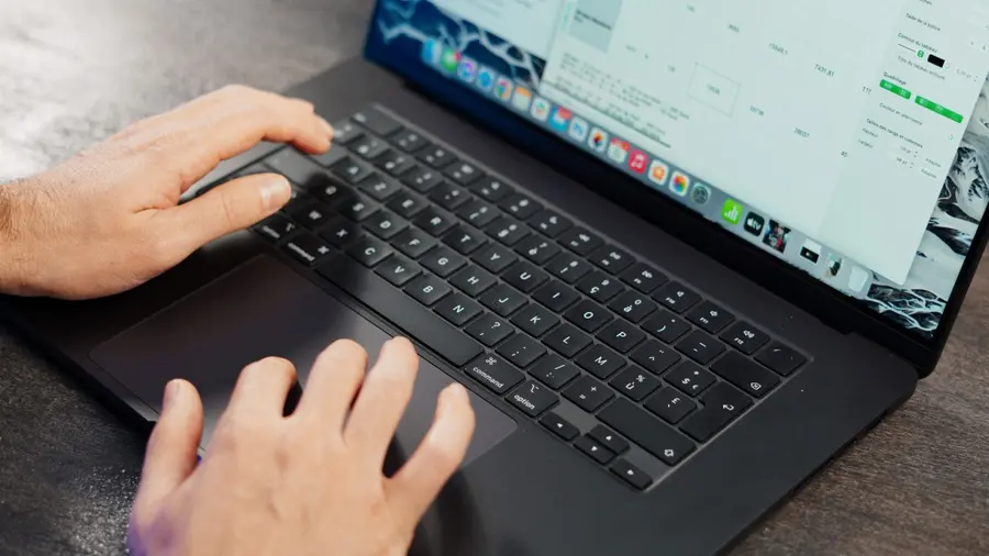 Comment suivre en direct la conférence Apple sur le premier Mac tactile ?