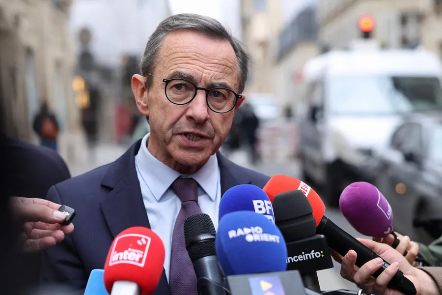 EN DIRECT - Présidentielle 2027 : Bruno Retailleau, Sarah Knafo et Mathilde Panot principaux invités des matinales